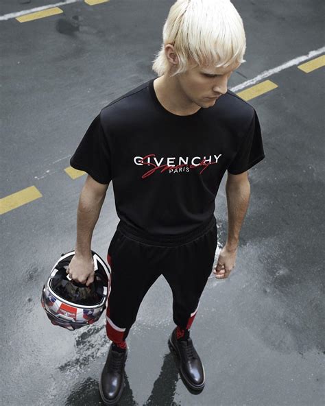 givenchy printed t shirt